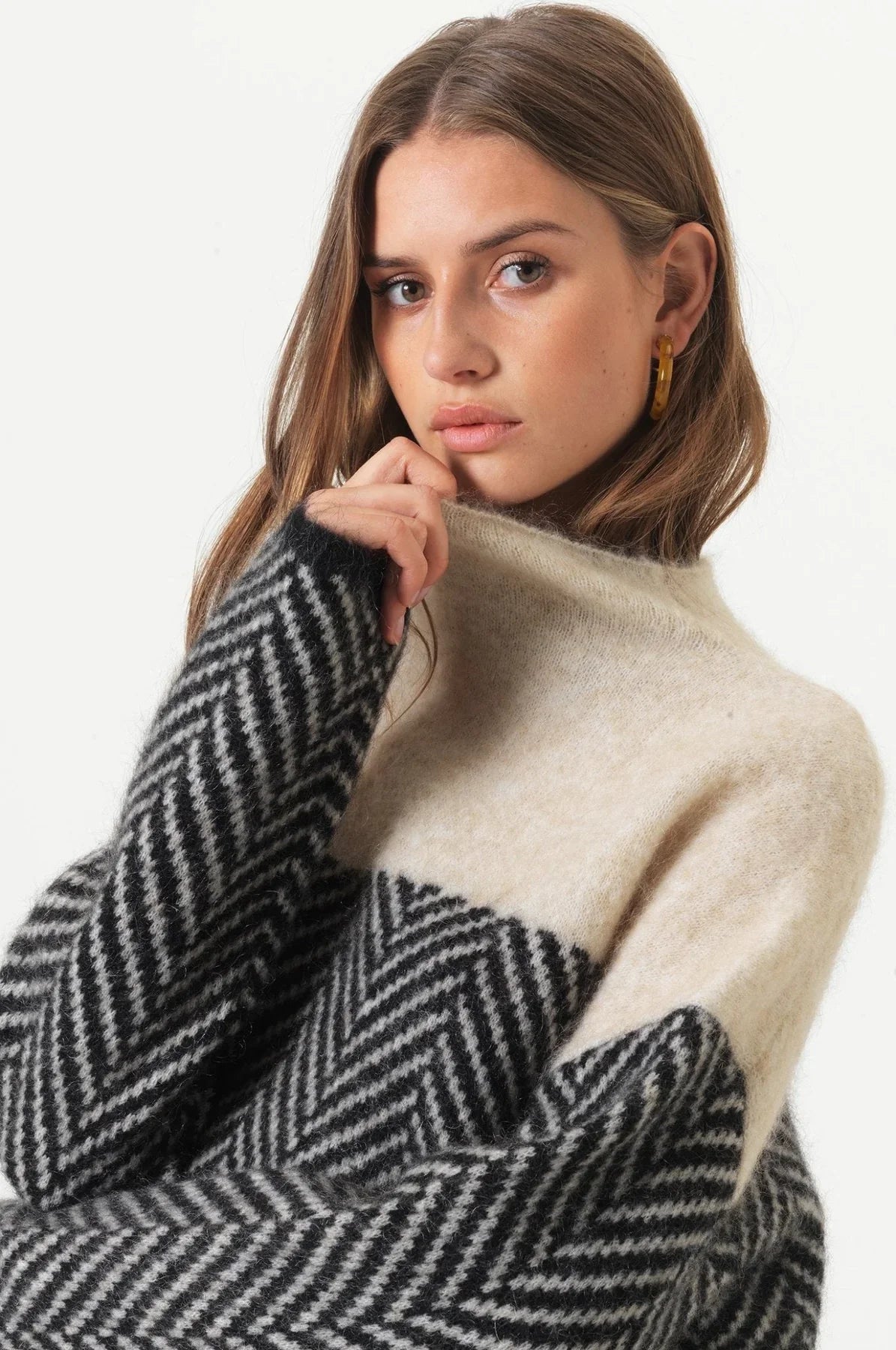 Nicole - Soft Knitted Sweater